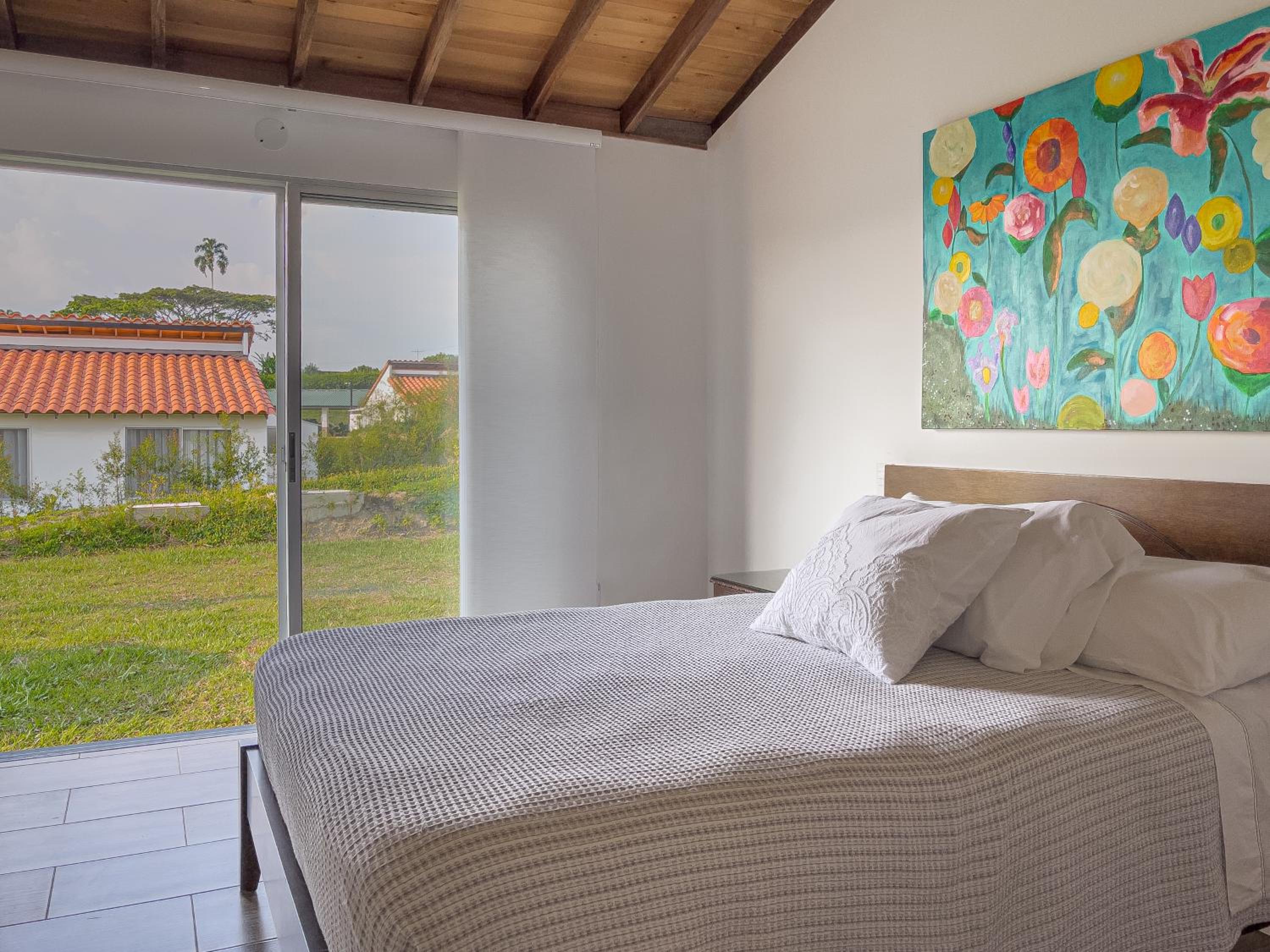 Casa Campestre Nueva y Familiar + Jacuzzi + Wifi