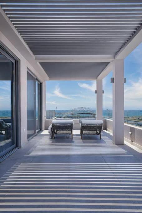 CW Athens Riviera Suite