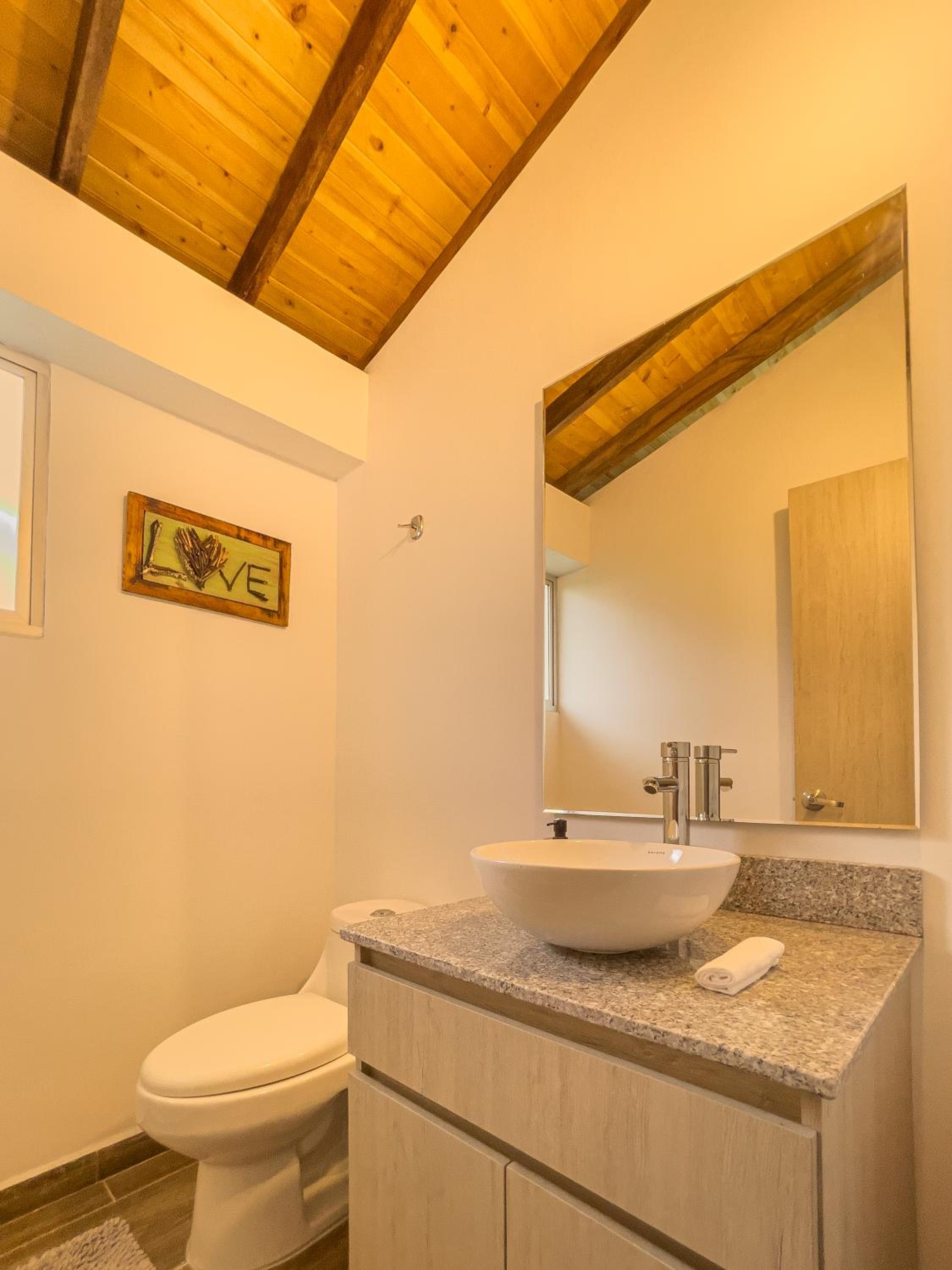 Casa Campestre Nueva y Familiar + Jacuzzi + Wifi