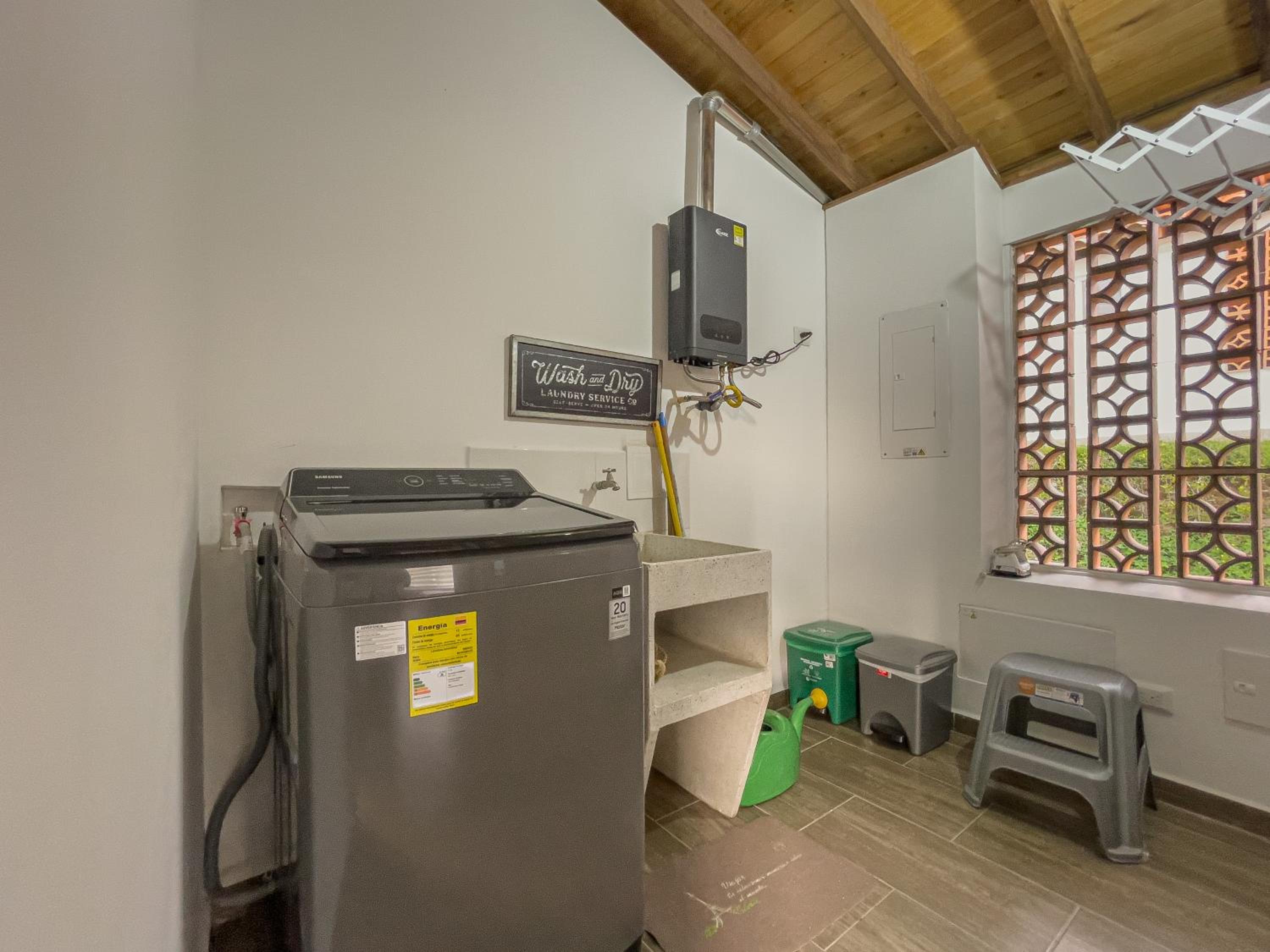Casa Campestre Nueva y Familiar + Jacuzzi + Wifi