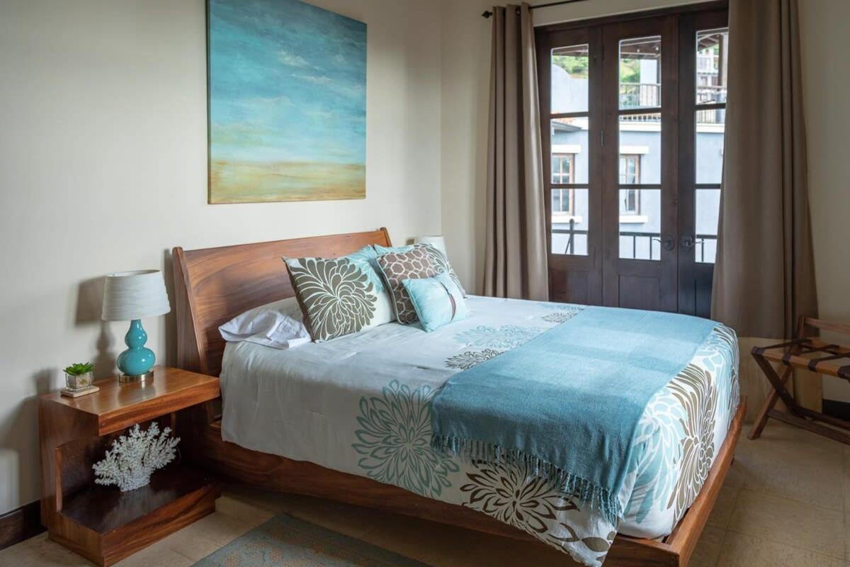 Beautiful Mediterranean-Style Penthouse with an Oceanview Balcony