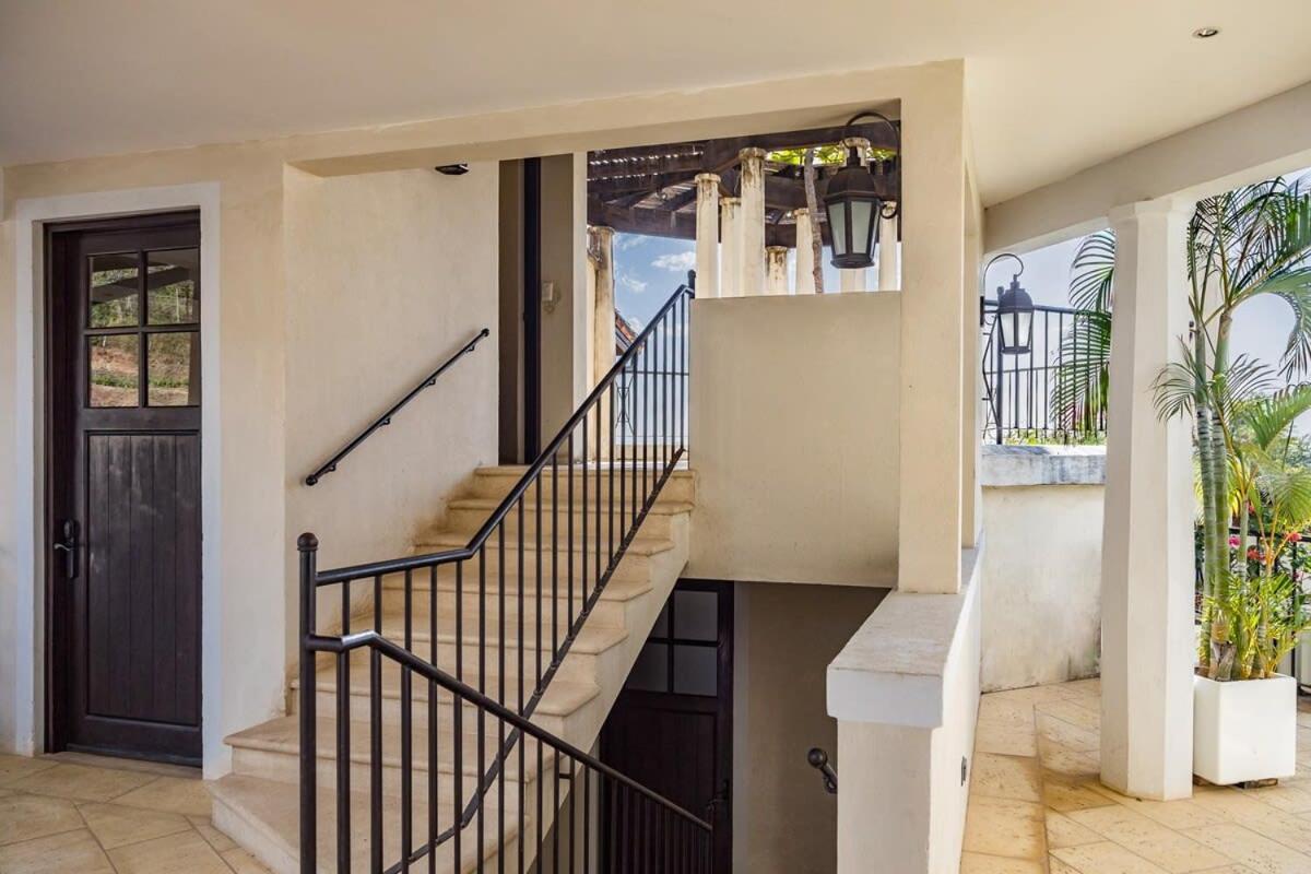 Beautiful Mediterranean-Style Penthouse with an Oceanview Balcony
