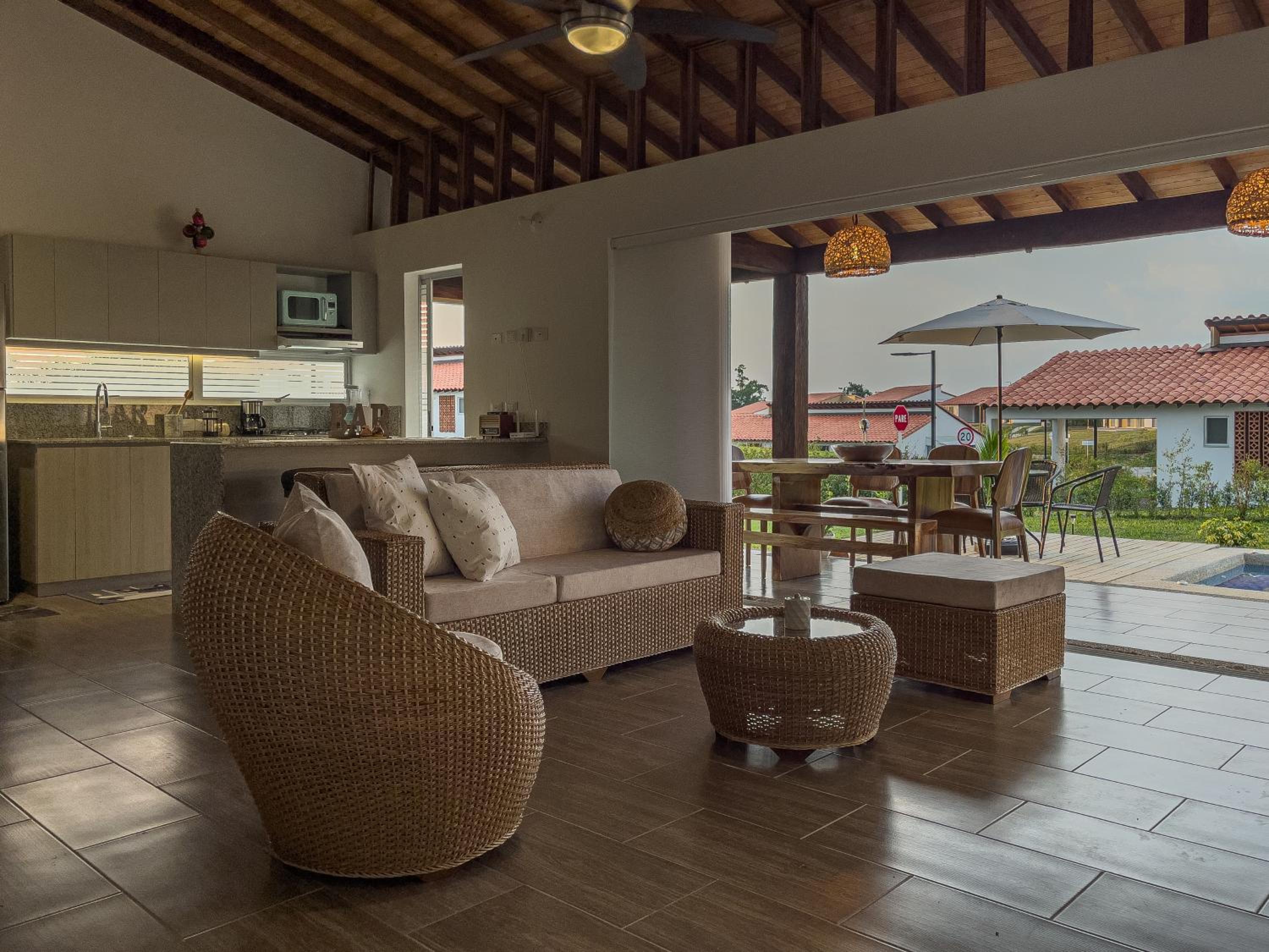 Casa Campestre Nueva y Familiar + Jacuzzi + Wifi