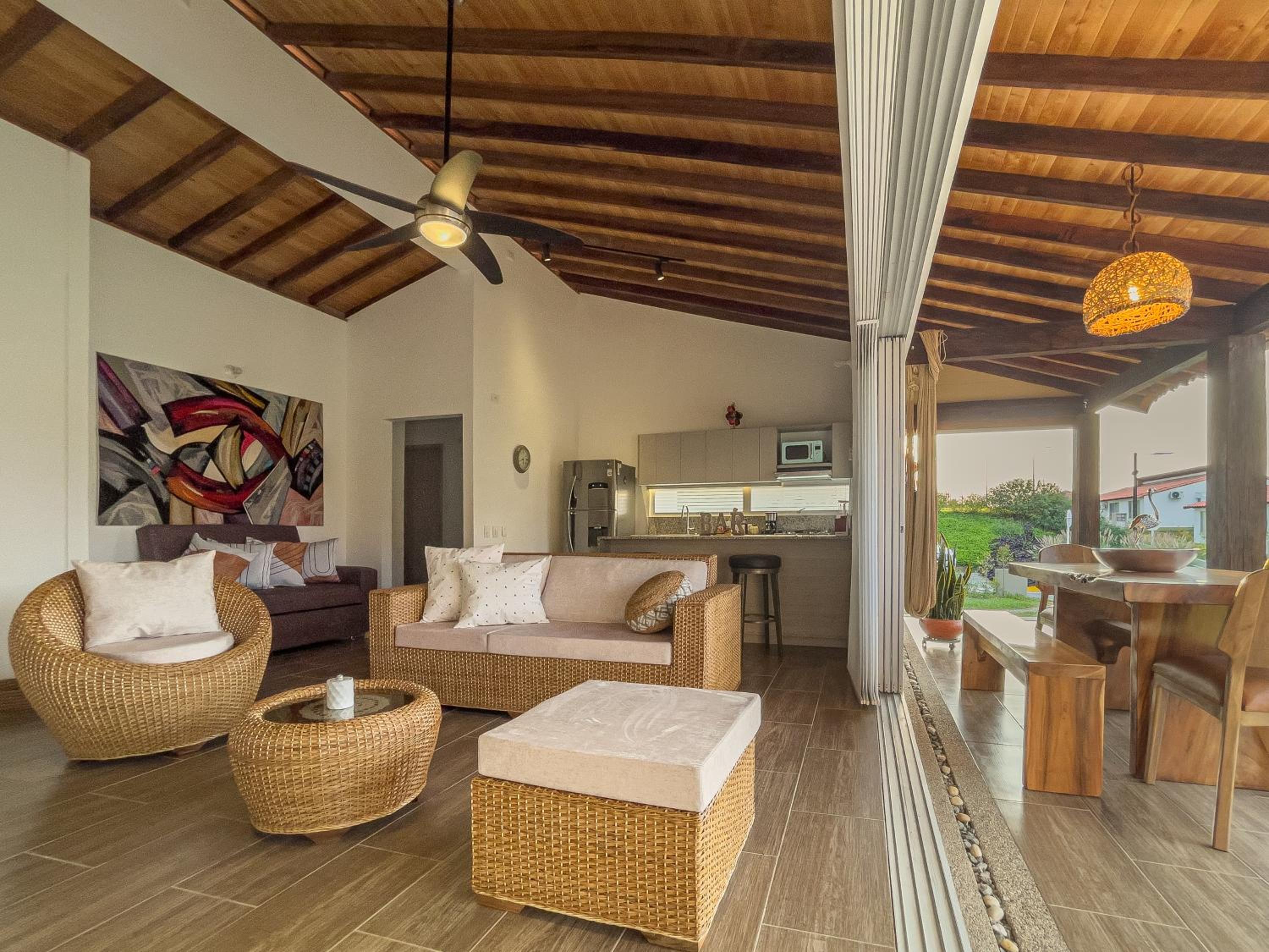 Casa Campestre Nueva y Familiar + Jacuzzi + Wifi