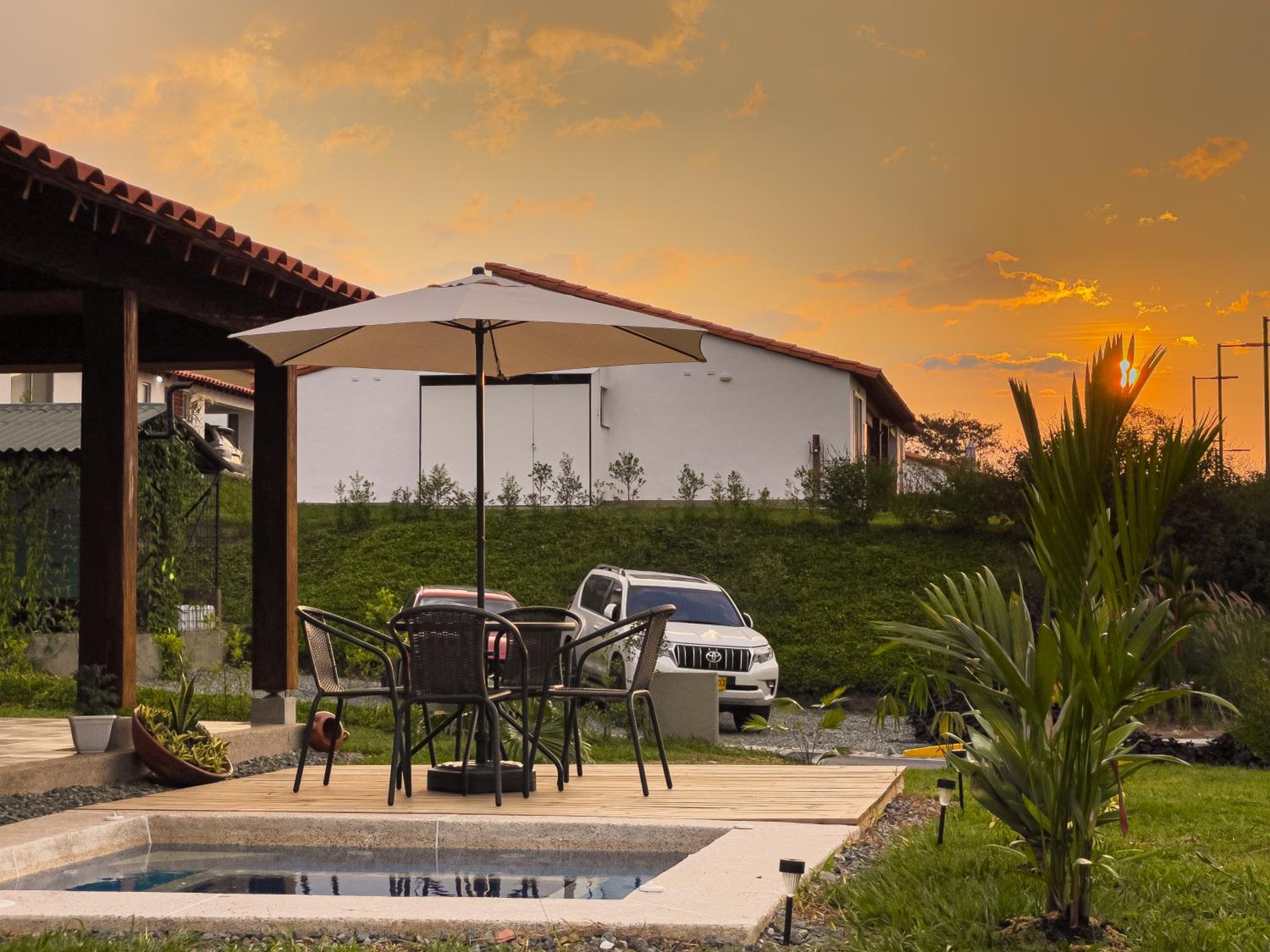 Casa Campestre Nueva y Familiar + Jacuzzi + Wifi