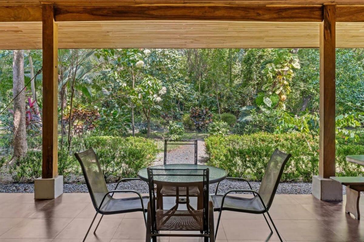 Stylish 3-Bedroom Tropical Escape with Pool & Outdoor Living, 1 Block from Playa Potrero