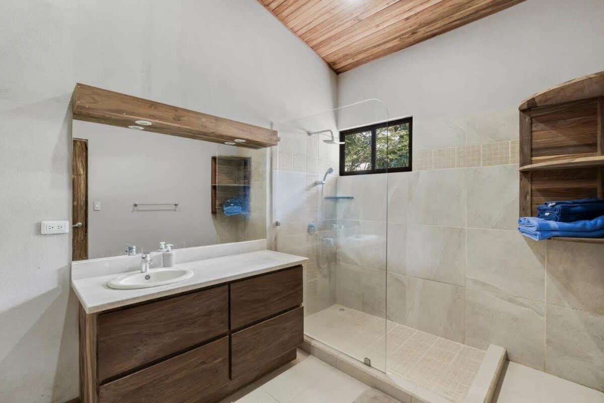 Stylish 3-Bedroom Tropical Escape with Pool & Outdoor Living, 1 Block from Playa Potrero