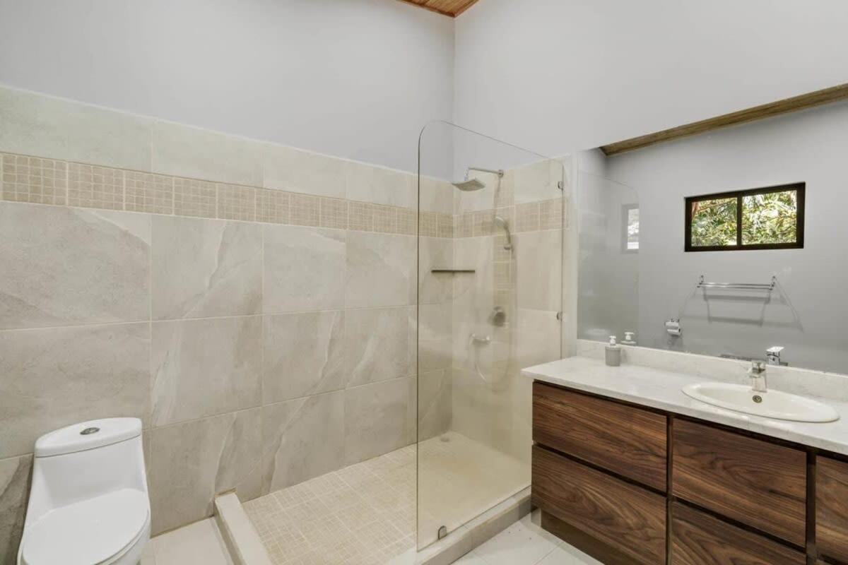 Stylish 3-Bedroom Tropical Escape with Pool & Outdoor Living, 1 Block from Playa Potrero