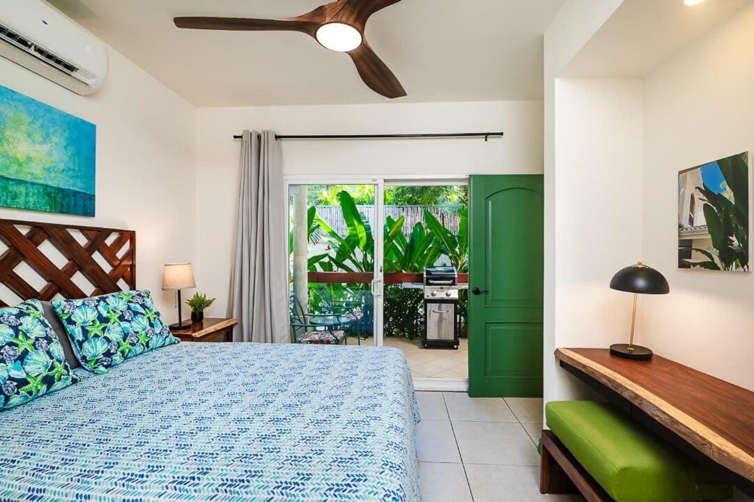 1-BD Near Beach Great for Digital Nomads