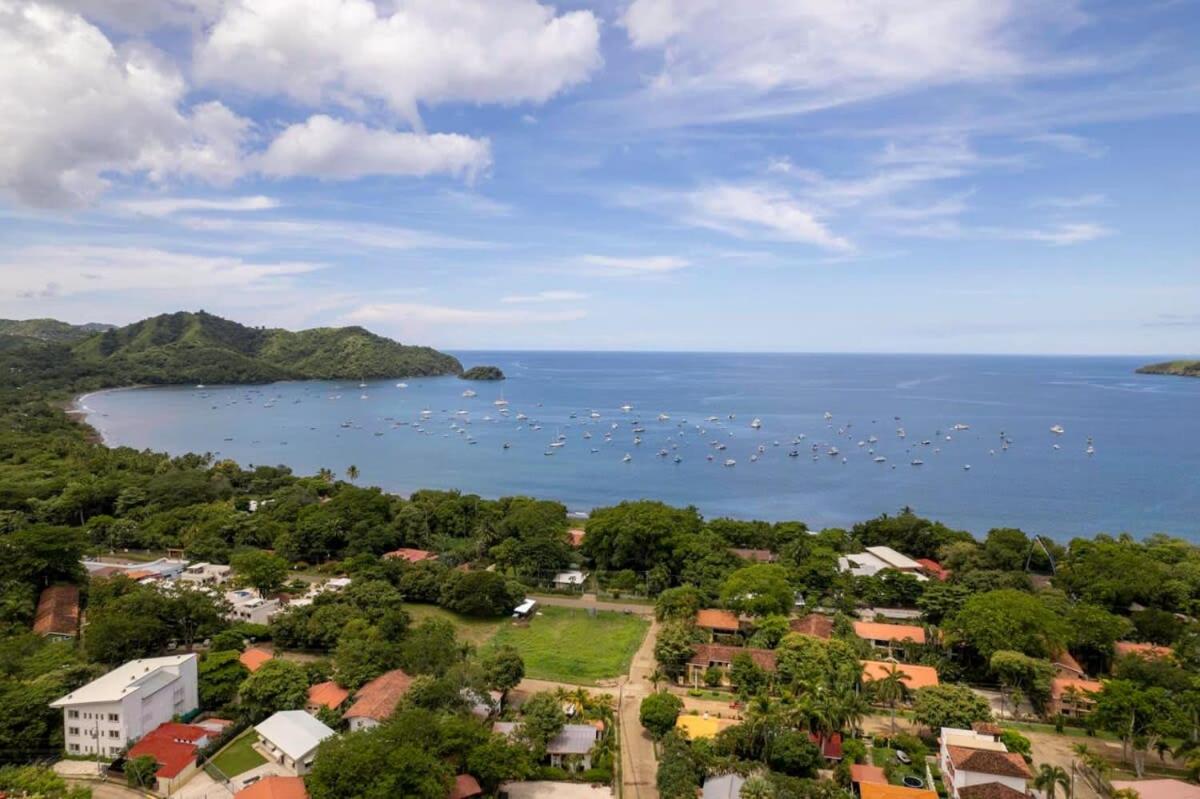 Modern Split-Level 2-Bedroom Condo with Pools, Terrace & Easy Beach Access