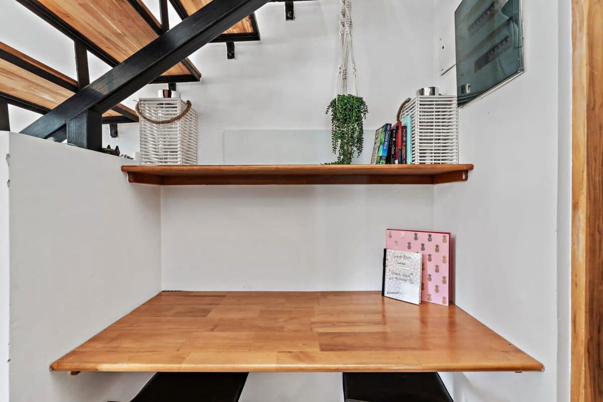 Bright and Spacious Loft-Style Apartment a Five-Minute Walk to the Beach