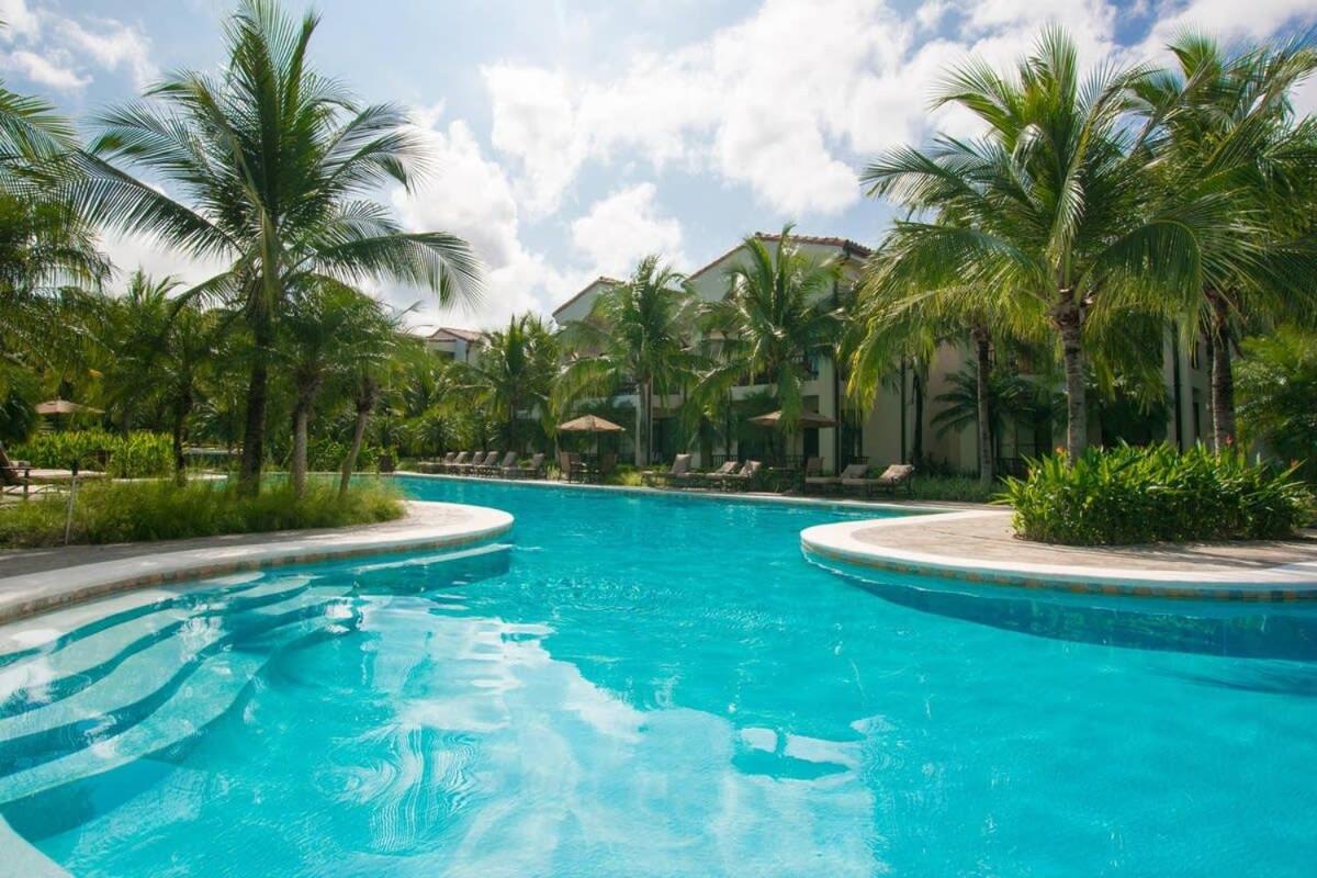 Classy artsy ocean-view unit near pool at Pacifico in Coco sleeps 6