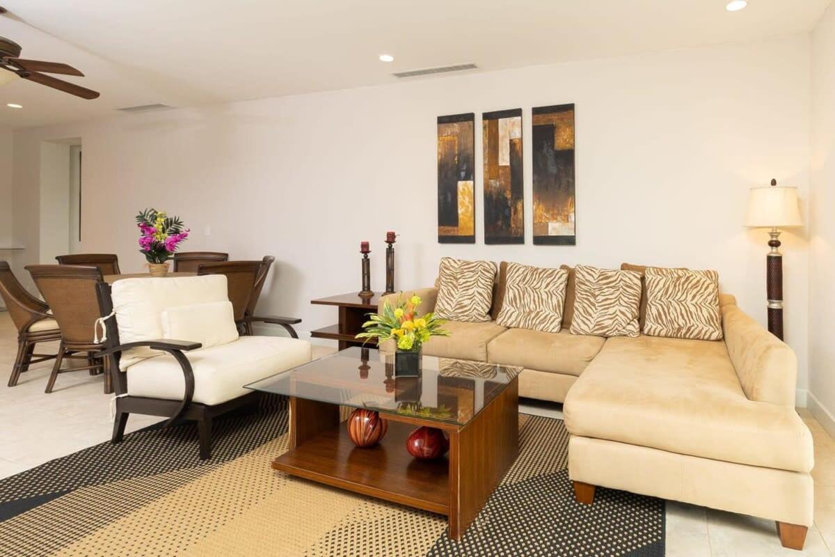 3-Bedroom 2-Bath Condo Overlooking Pool