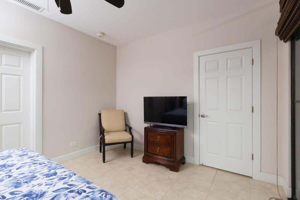 3-Bedroom 2-Bath Condo Overlooking Pool