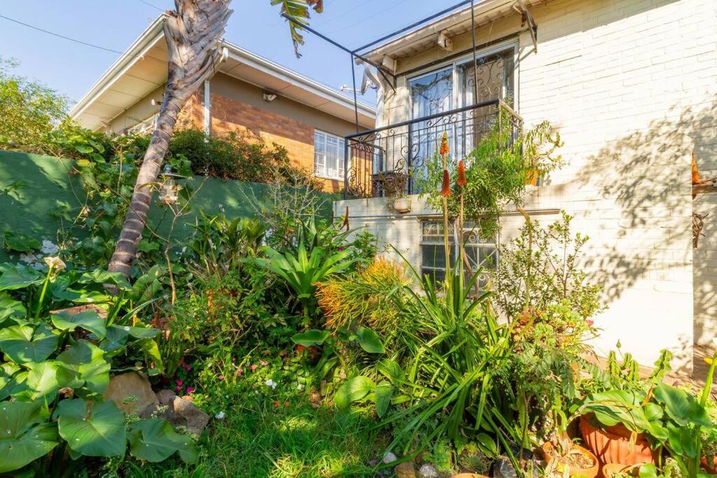 1 Bedroom Apartment in Houghton with Uninterrupted WiFi