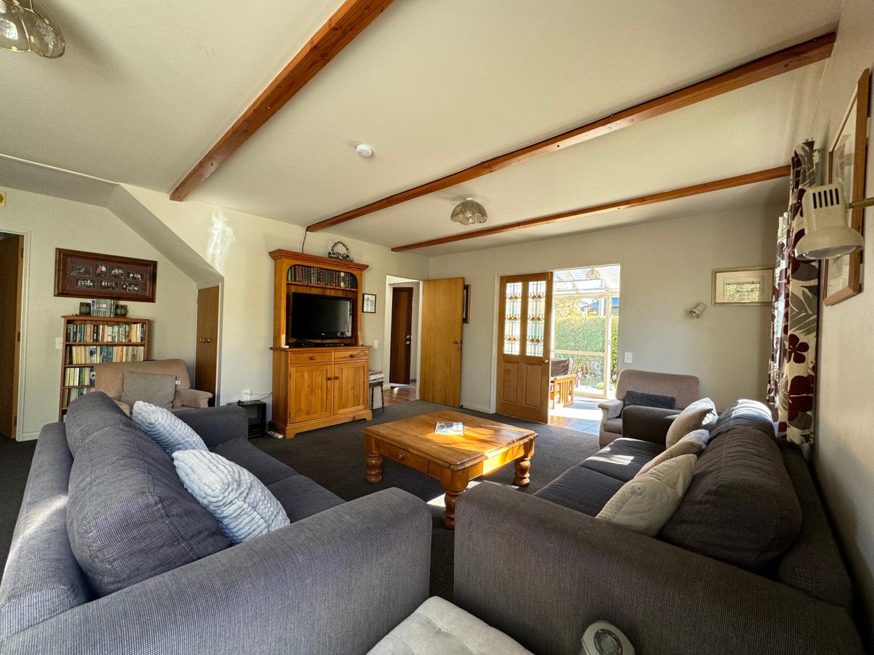 15 Caverhill Close view 2