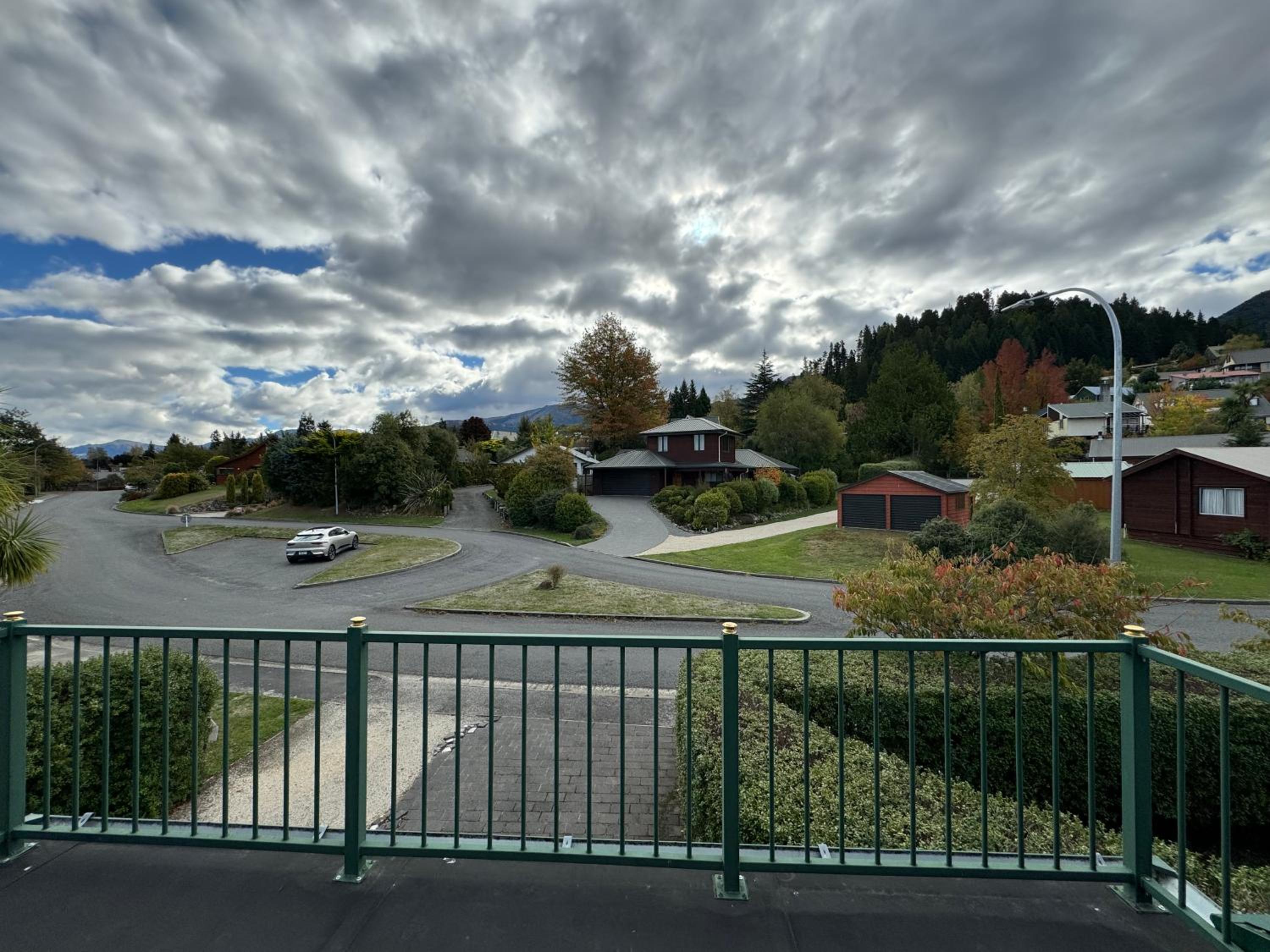 15 Caverhill Close view 5