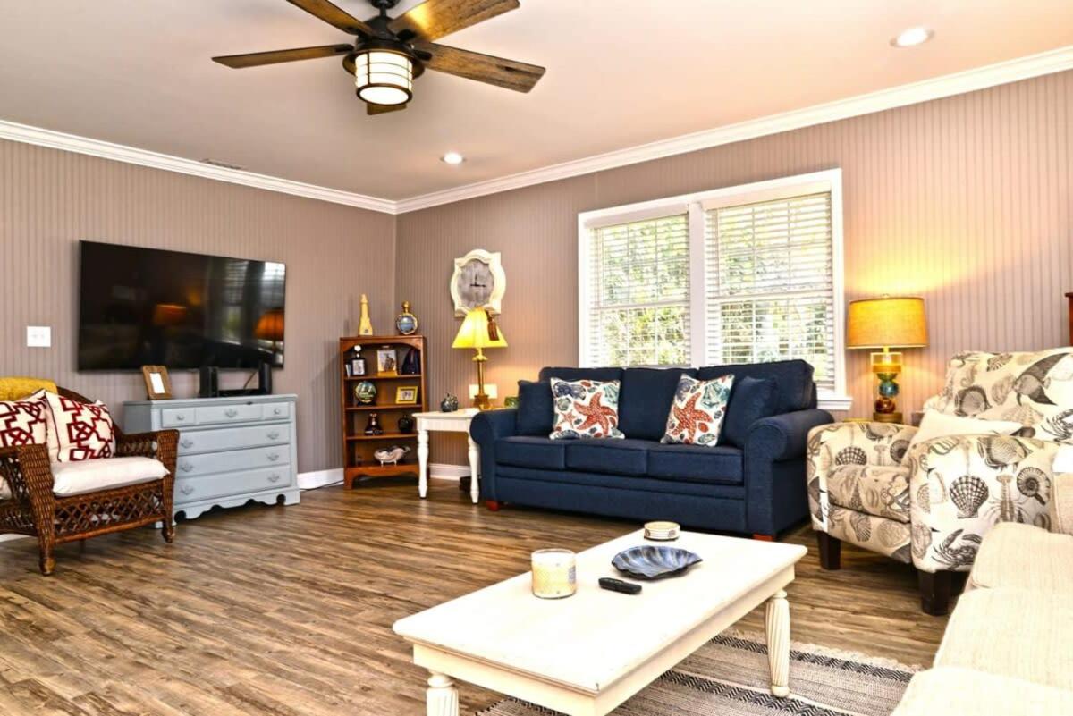 Endless Summer Renovated Home 100 Feet to Beach with Fenced Yard Grill view 5