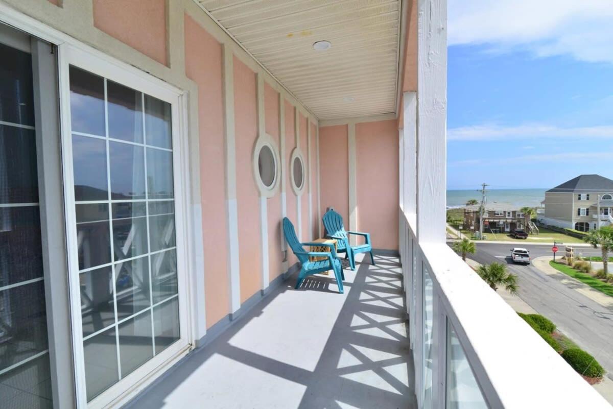 Exclusive Ocean View Beach Castle w Pool Grill Pool Table
