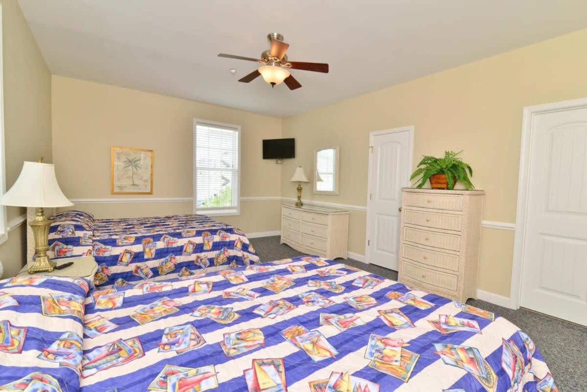 Exclusive Ocean View Beach Castle w Pool Grill Pool Table