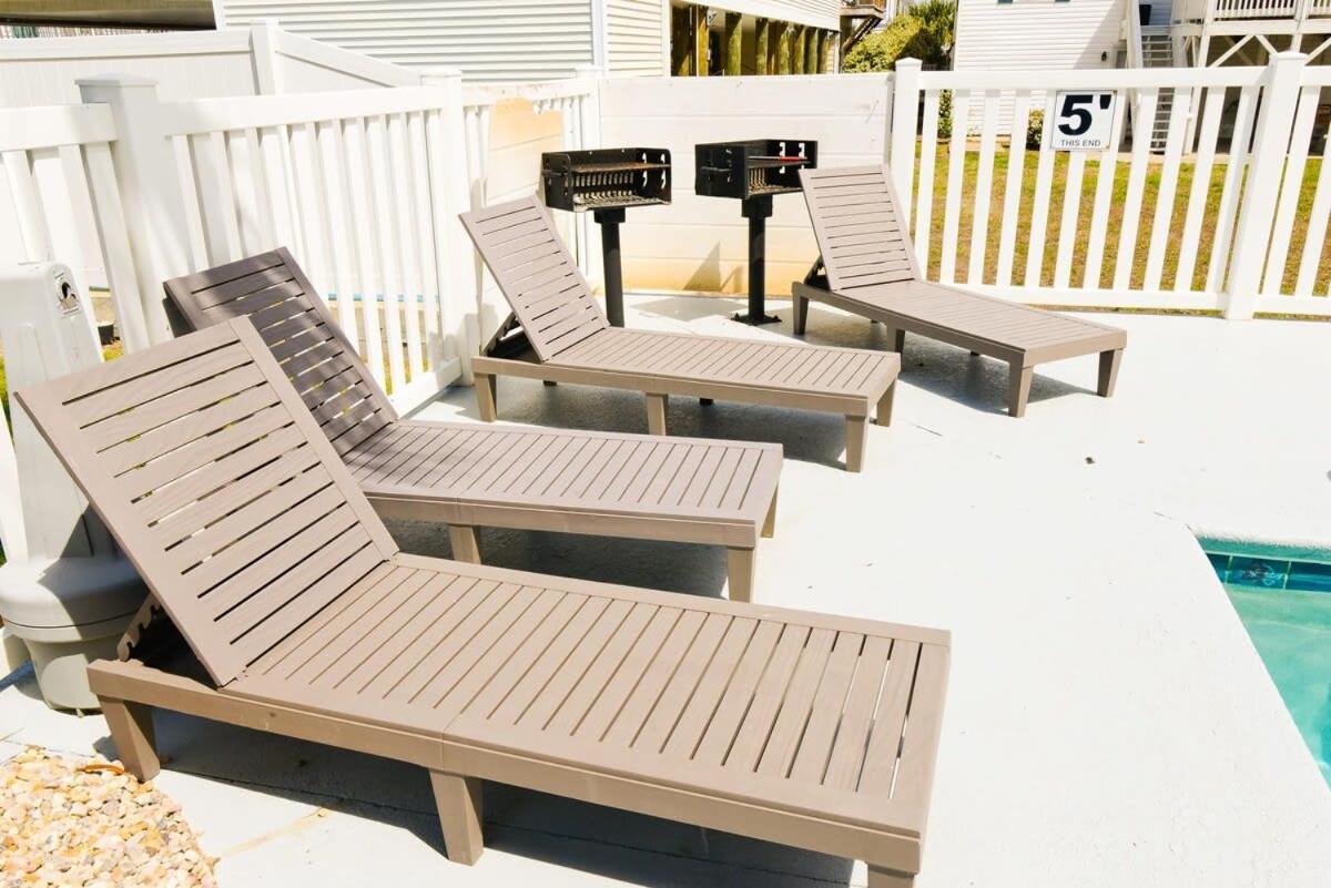 Exclusive Ocean View Beach Castle w Pool Grill Pool Table