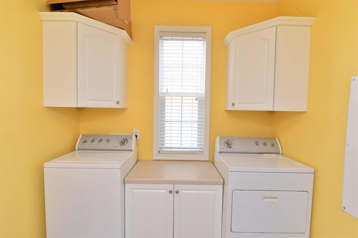 Exclusive Ocean View Beach Castle w Pool Grill Pool Table