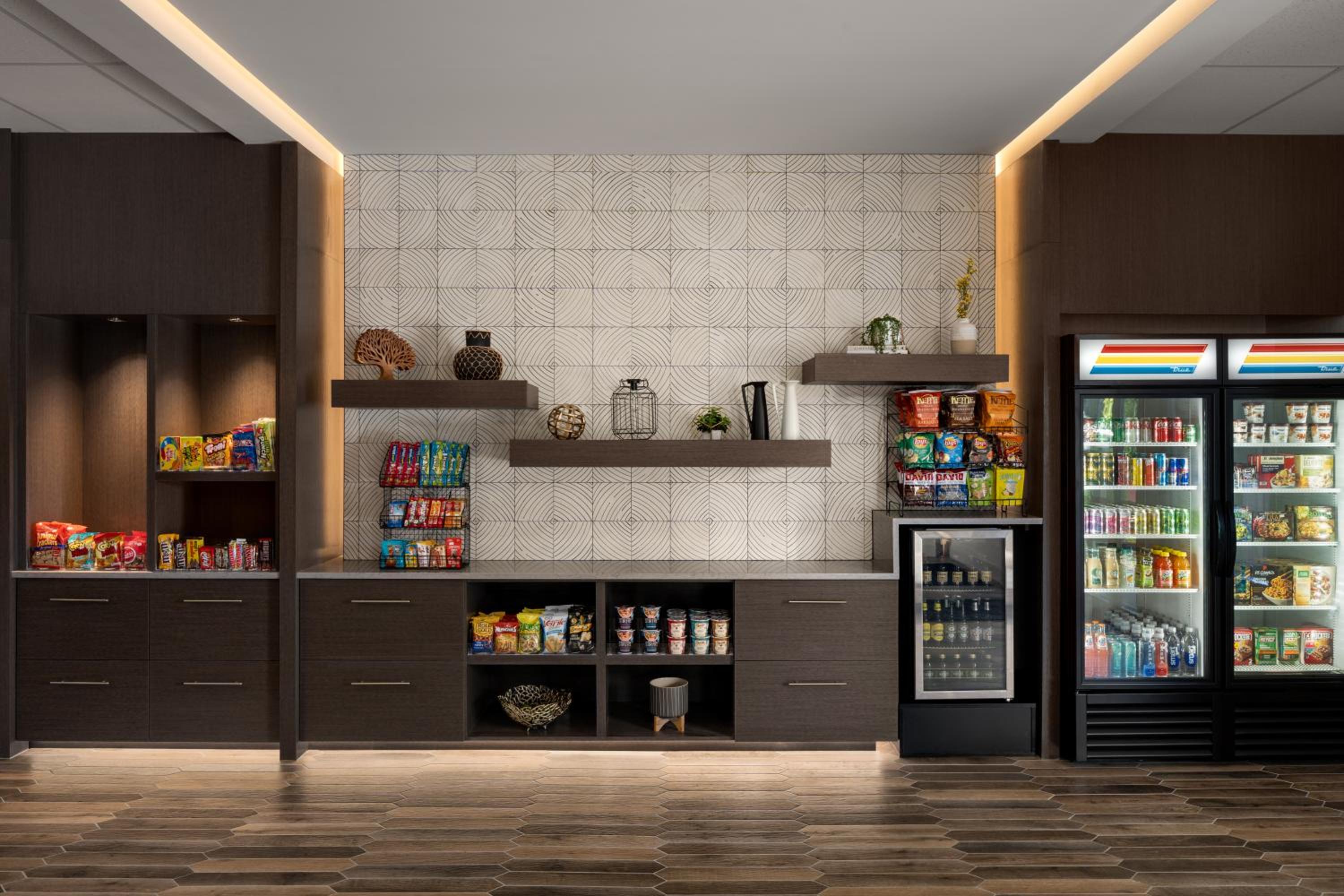 Albany Vacations - DoubleTree by Hilton North Salem - Property Image 5