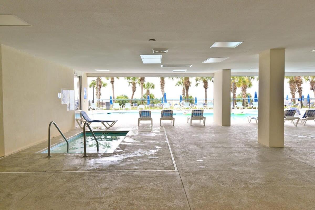 Oceanfront Suite Lazy River Indoor Outdoor Pools Top Location view 5
