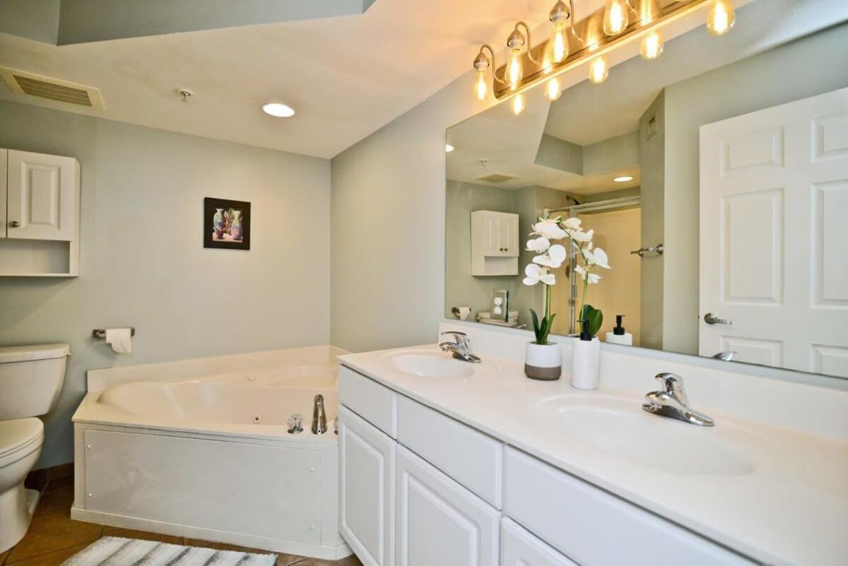 Ocean View All New Malibu Pointe Dream