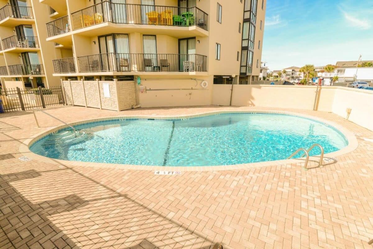 Peak Paradise 3 BR Oceanfront Summit Condo w Pool view 5
