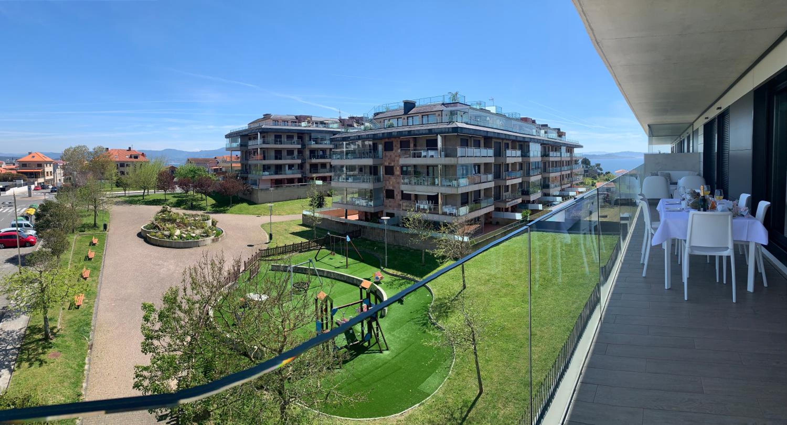 CANELAS PREMIUM NUEVOS con PISCINA, AMPLIAS TERRAZAS Y GARAJE