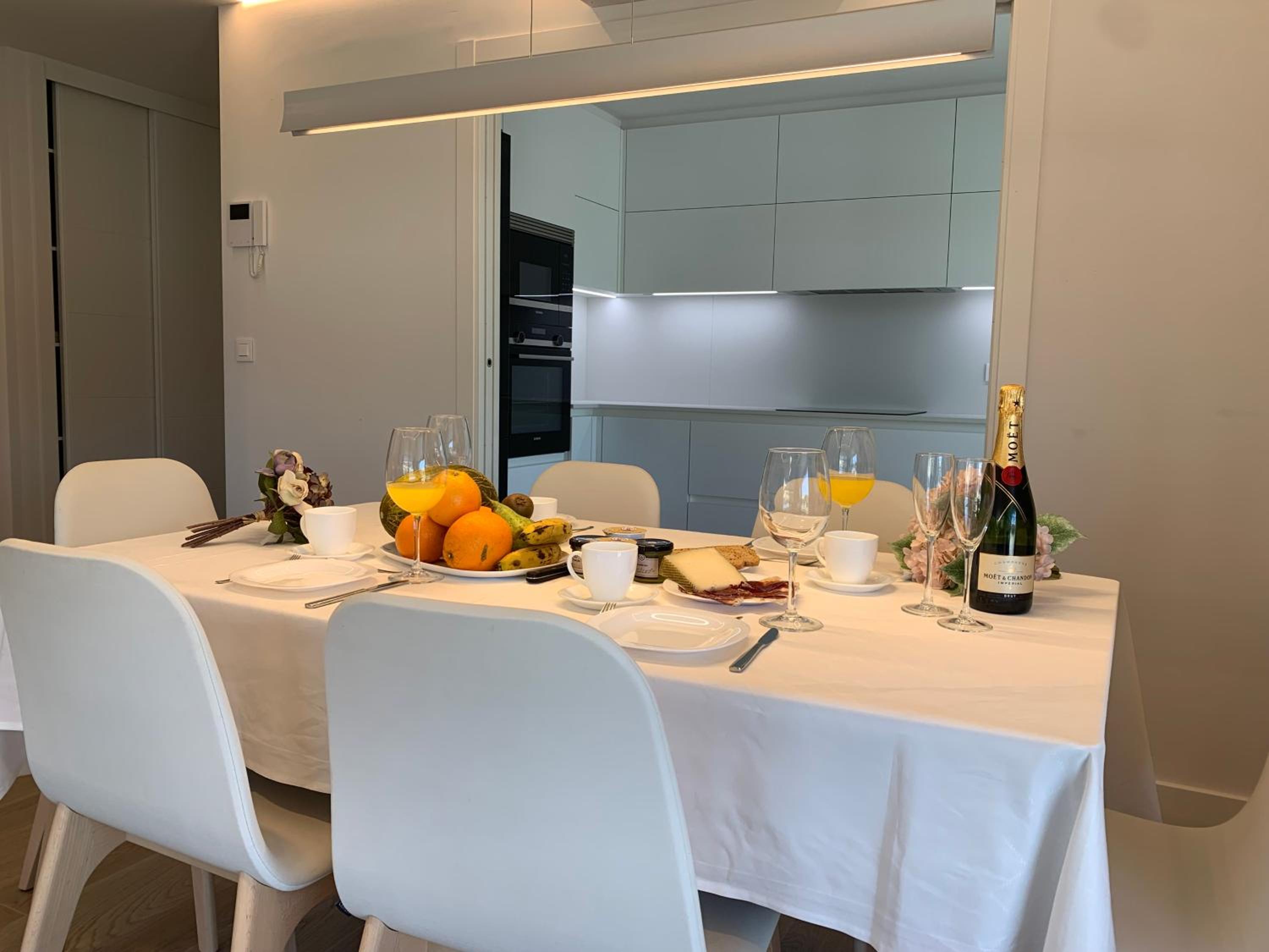 CANELAS PREMIUM NUEVOS con PISCINA, AMPLIAS TERRAZAS Y GARAJE