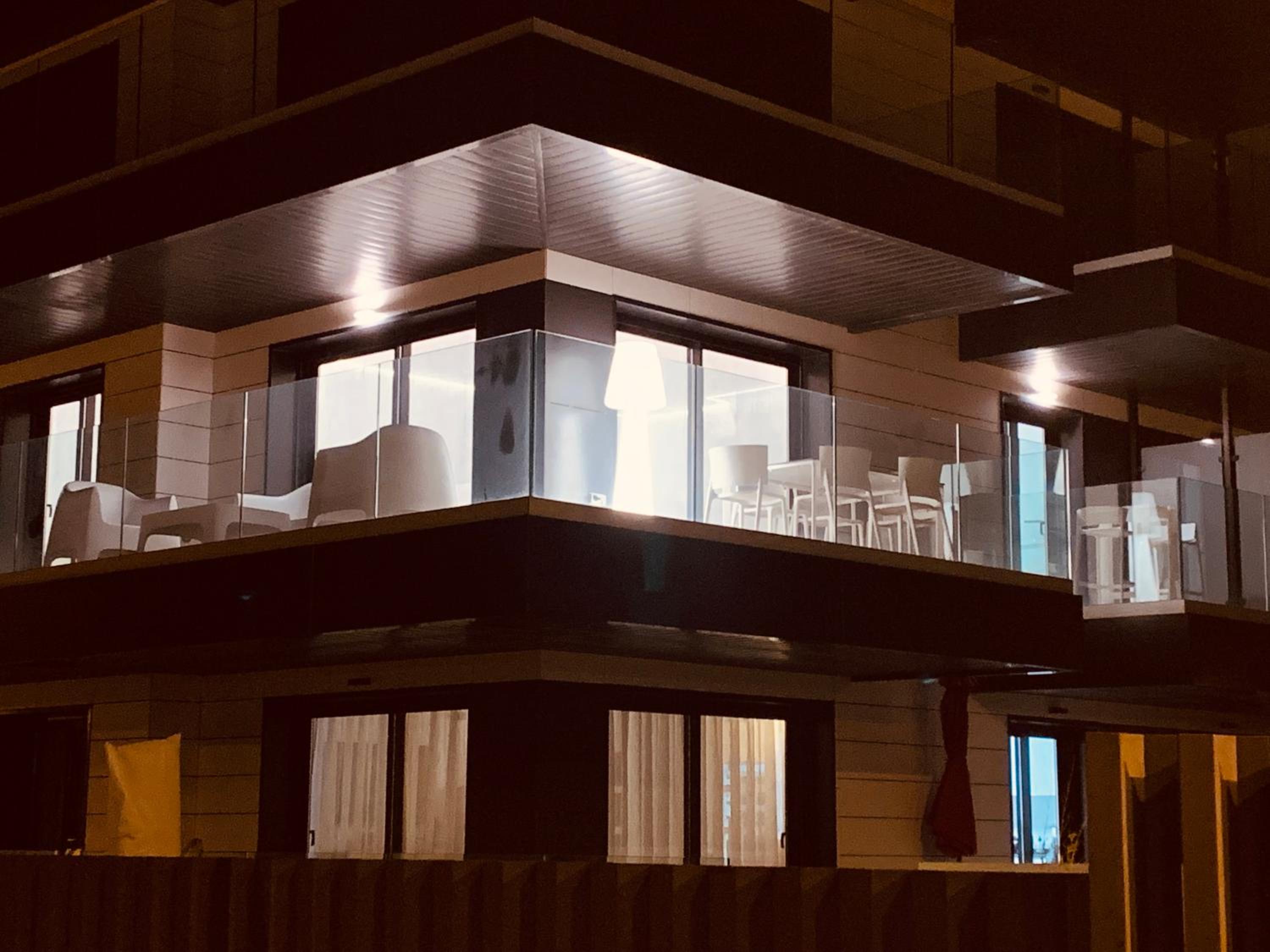 CANELAS PREMIUM NUEVOS con PISCINA, AMPLIAS TERRAZAS Y GARAJE