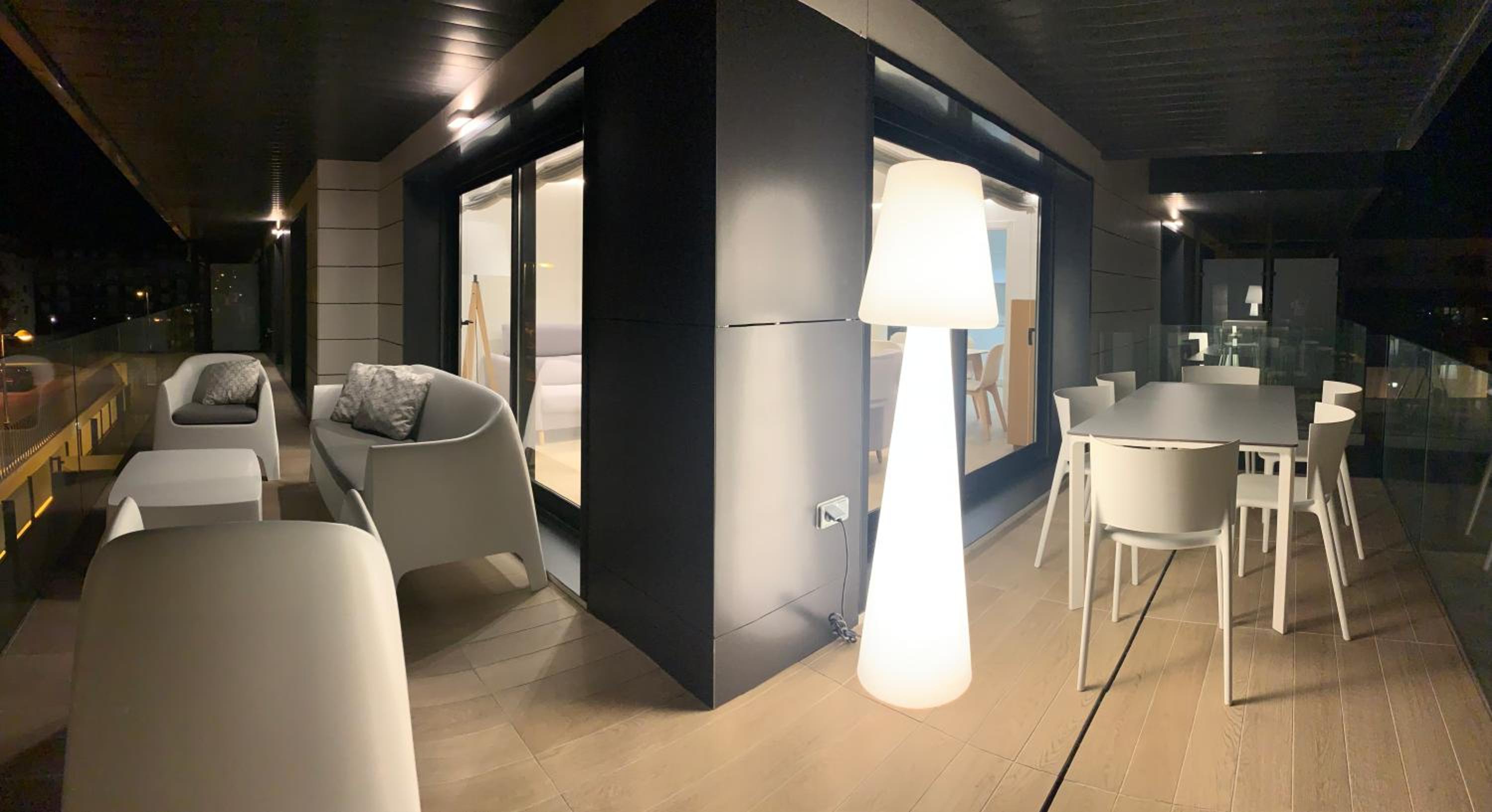 CANELAS PREMIUM NUEVOS con PISCINA, AMPLIAS TERRAZAS Y GARAJE