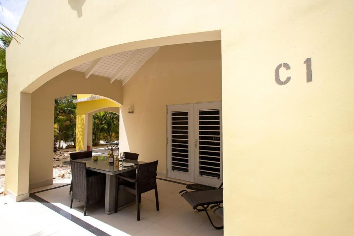 Caracara C1 Relax & Dive Resort Bonaire Village