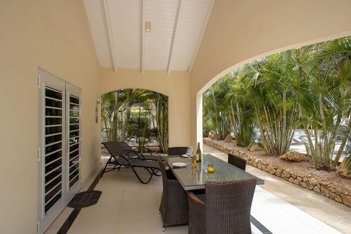 Caracara C1 Relax & Dive Resort Bonaire Village