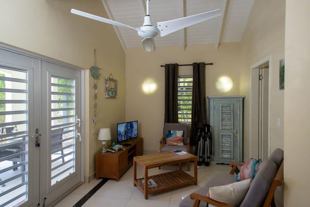 Caracara D1 Relax & Dive Resort Bonaire Village