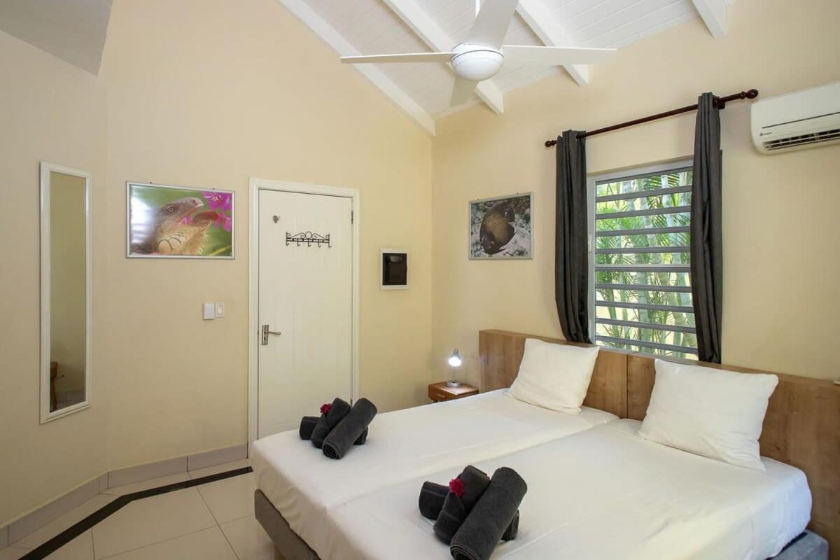 Caracara D1 Relax & Dive Resort Bonaire Village