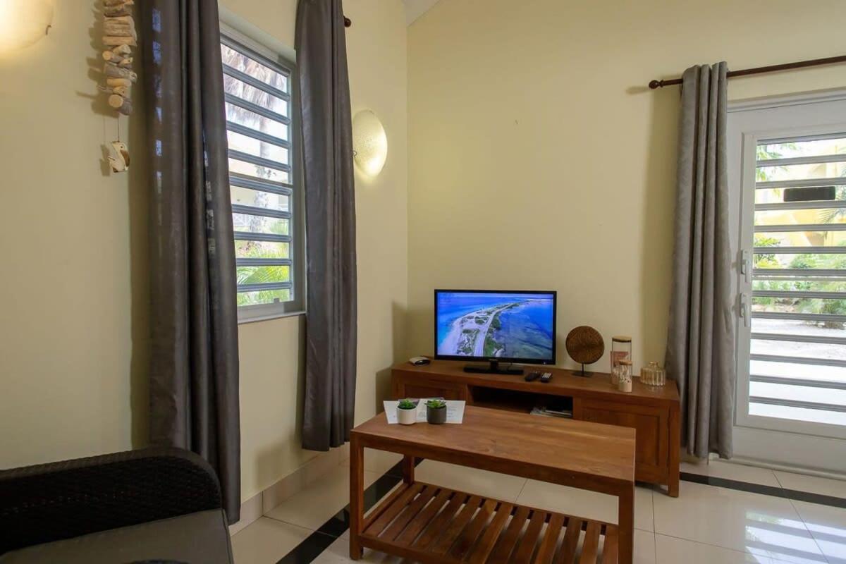 Caracara E1 Relax & Dive Resort Bonaire Village