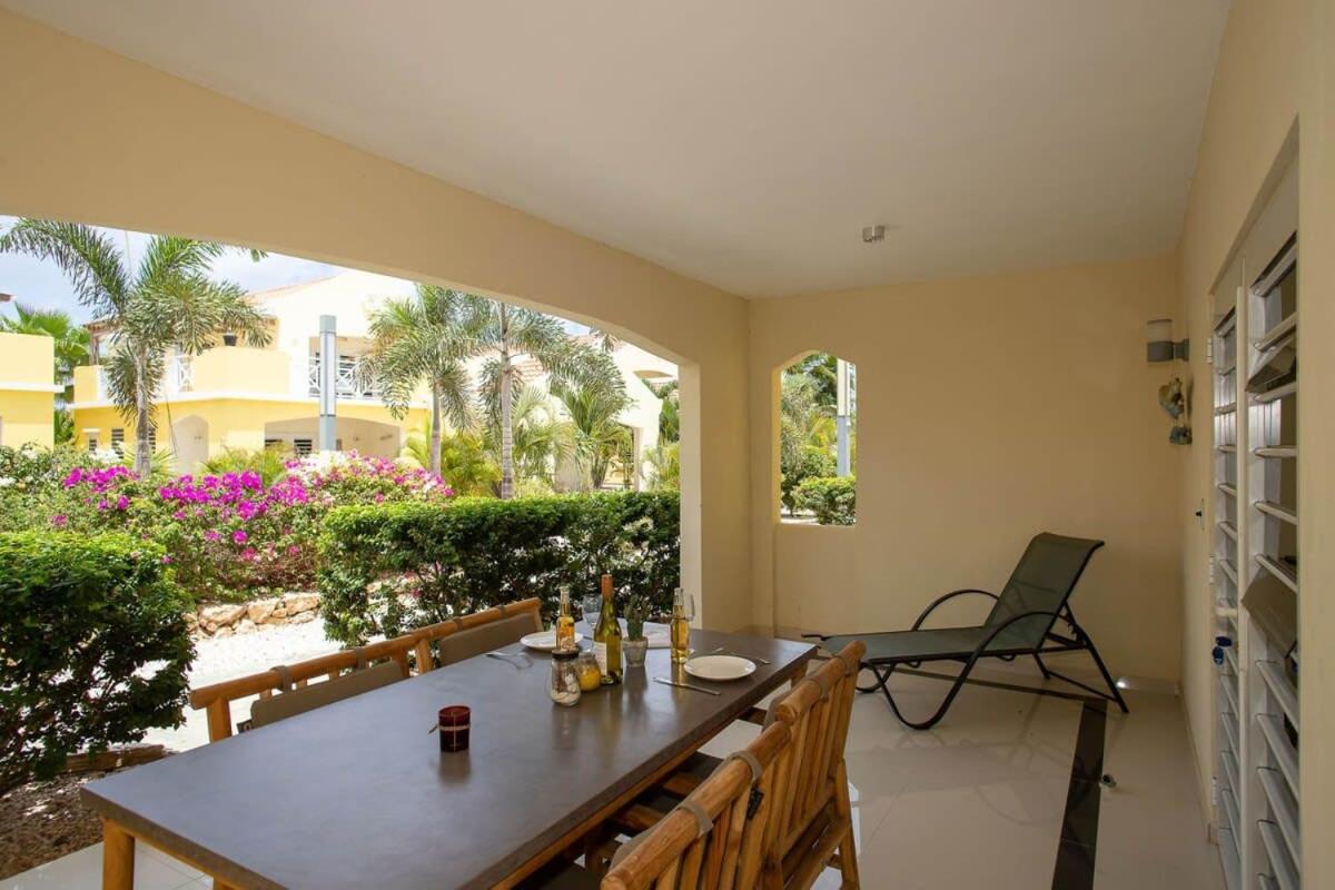 Caracara I2 Relax & Dive Resort Bonaire Village