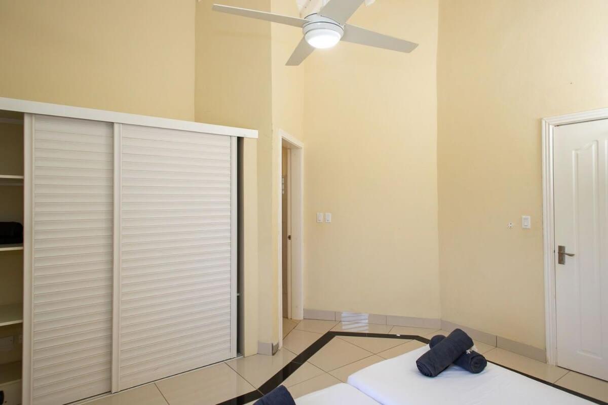 Caracara K4 Relax & Dive Resort Bonaire Village
