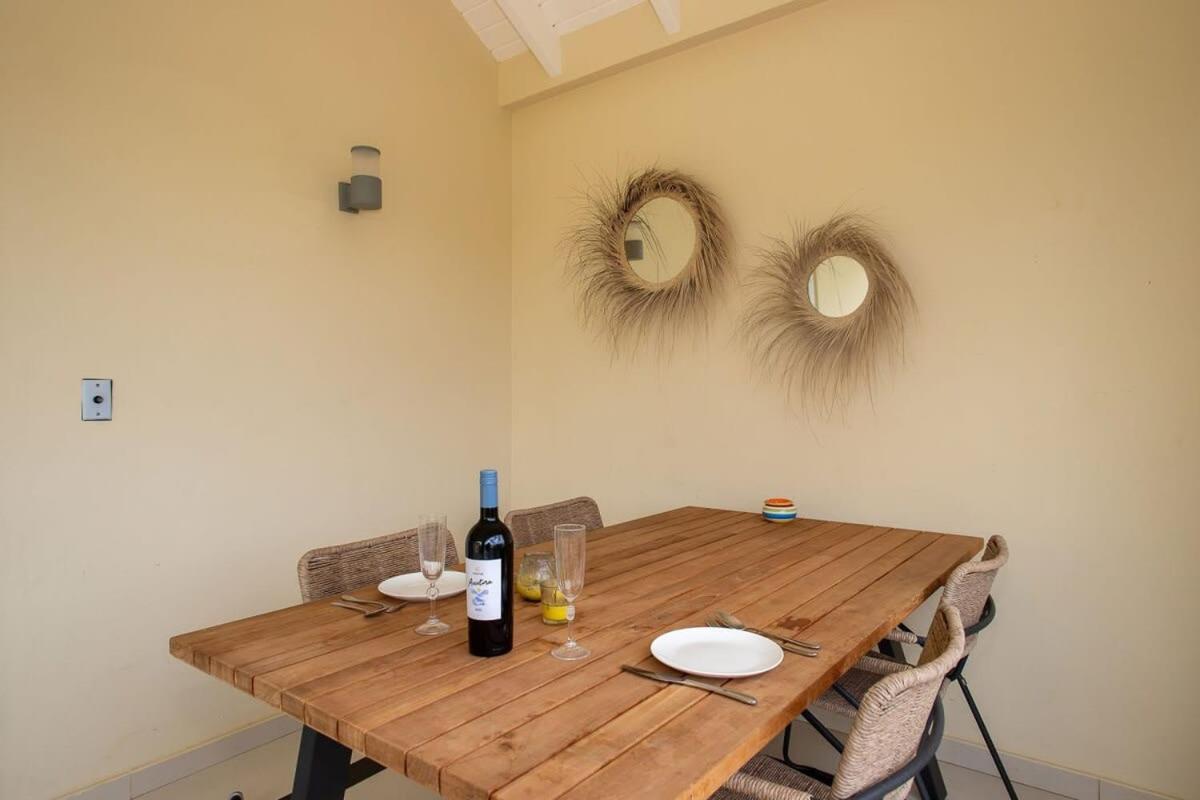 Caracara I4 Relax & Dive Resort Bonaire Village