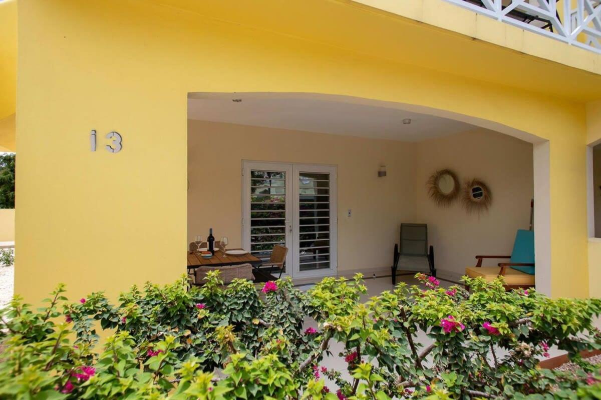 Caracara I3 Relax & Dive Resort Bonaire Village