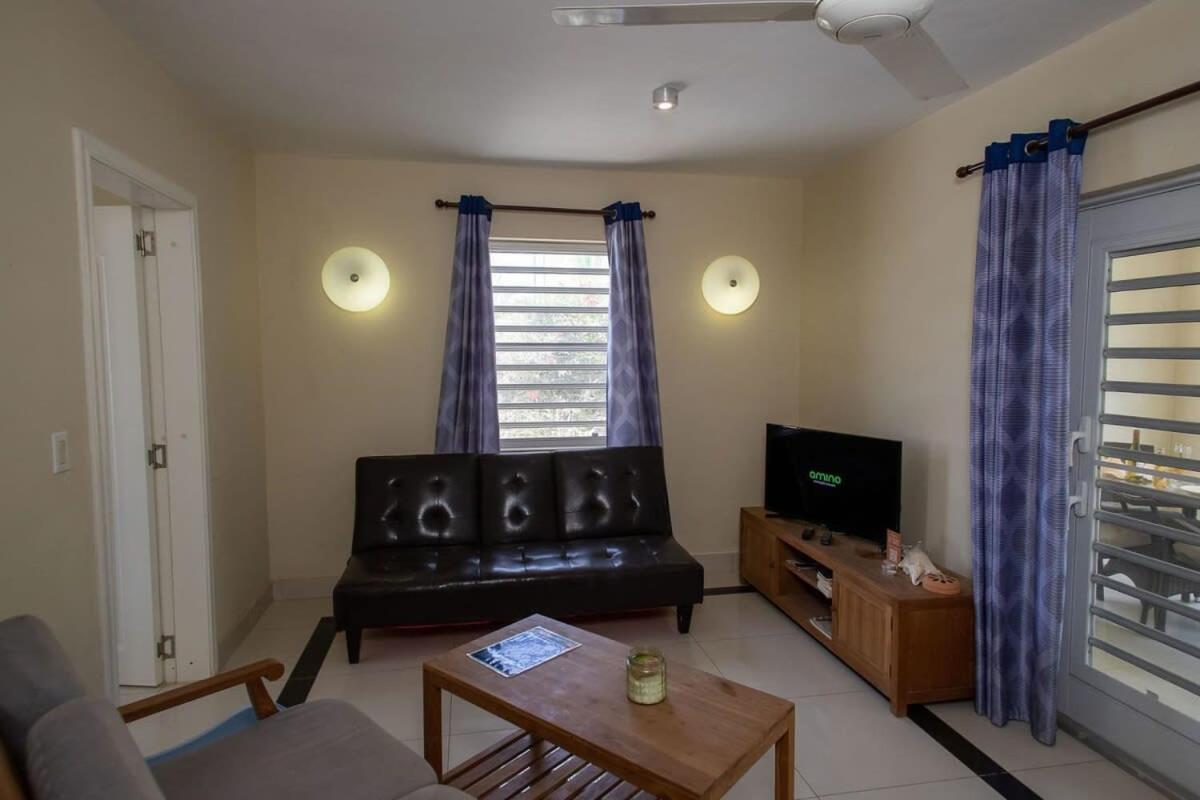Caracara M2 Relax & Dive Resort Bonaire Village