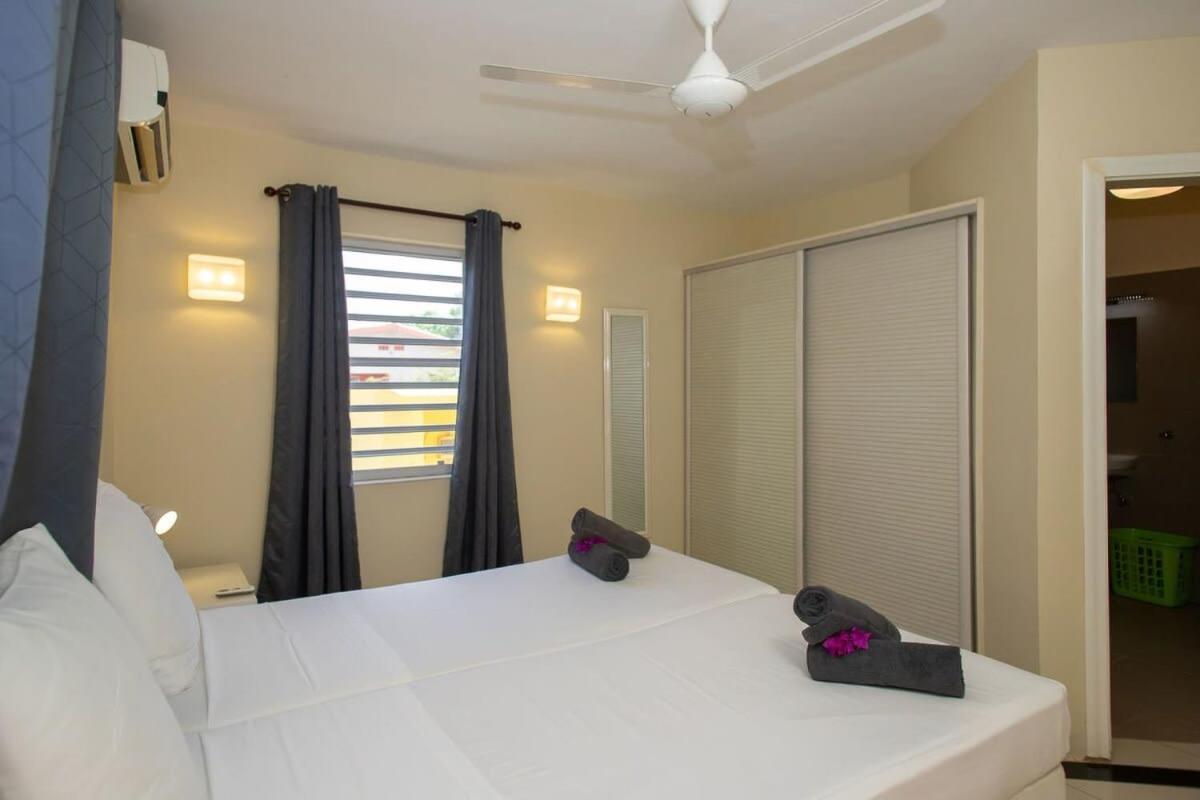 Caracara M4 Relax & Dive Resort Bonaire Village
