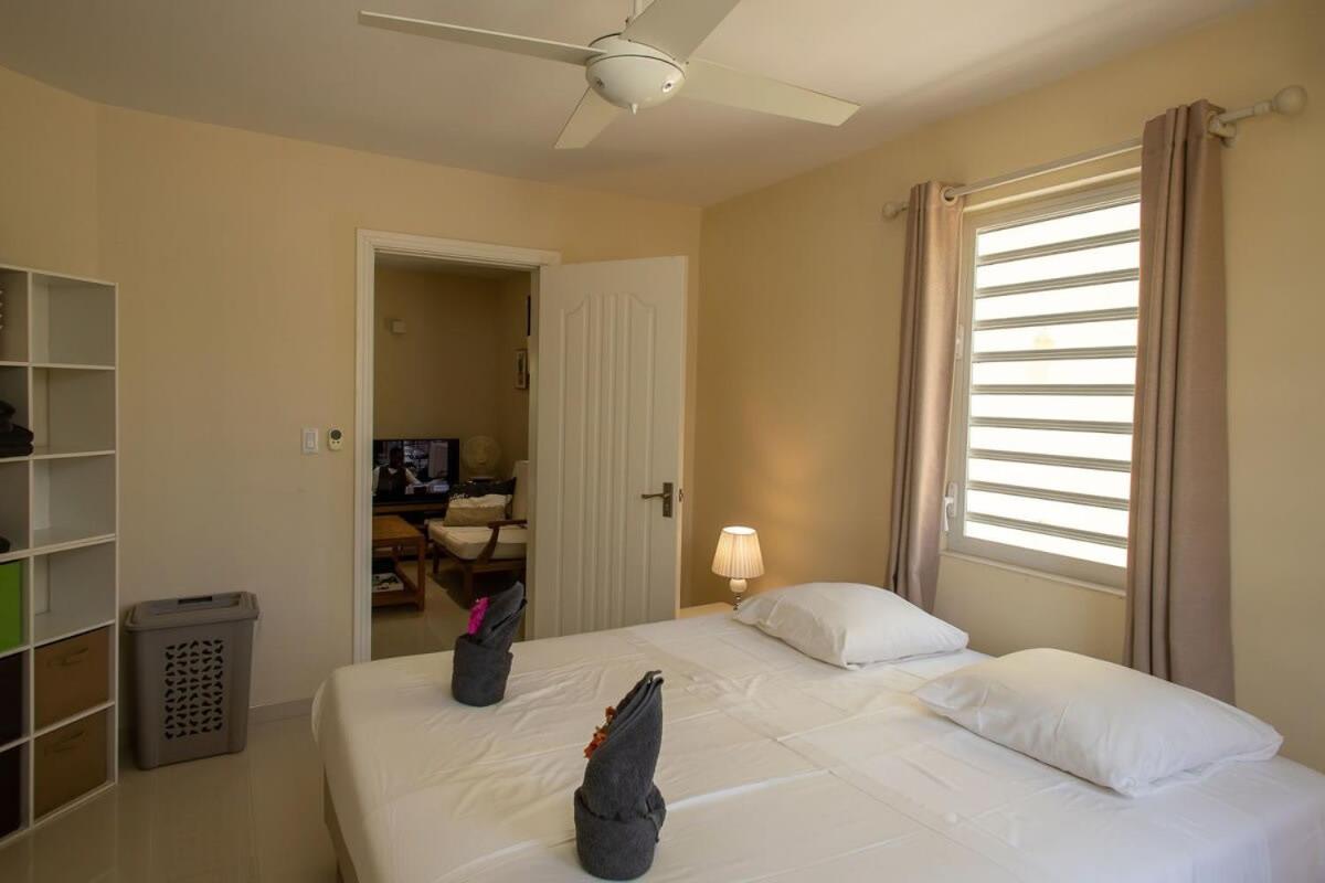 Caracara J4 Relax & Dive Resort Bonaire Village