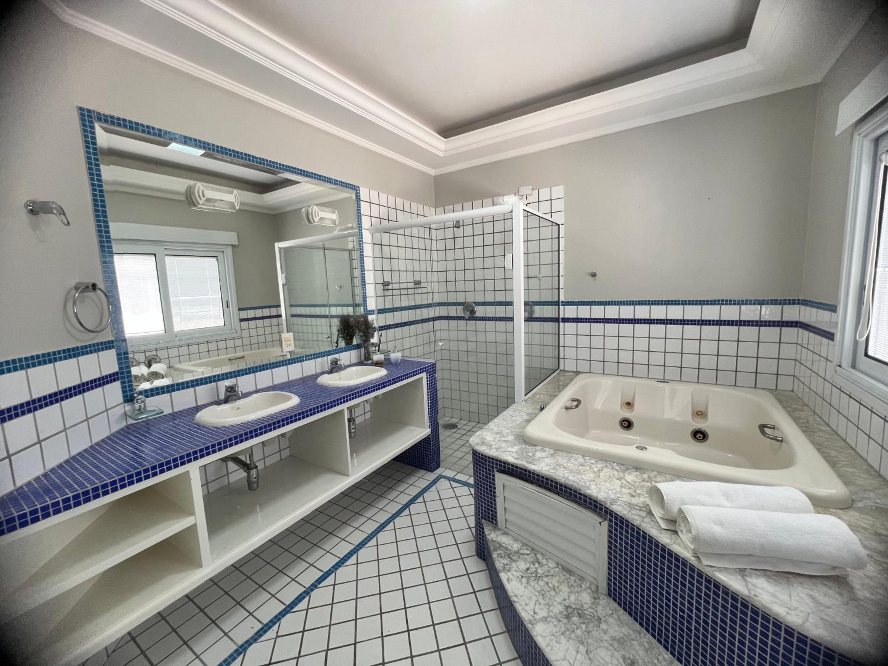 Villa Luxuosa - Condomínio Beira Mar - Costa Verde Tabatinga - Caraguatatuba - Com equipe diária