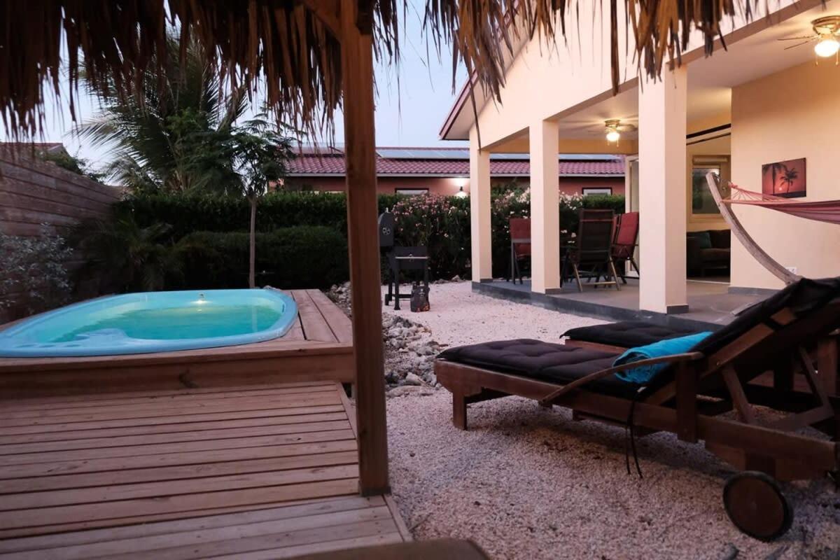 Casa Papaya with Private Pool and Covered Porch