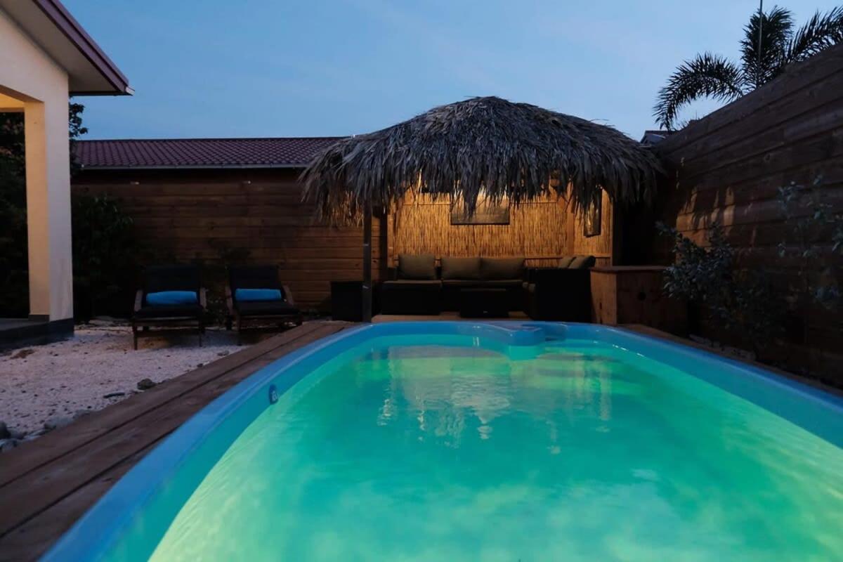 Casa Papaya with Private Pool and Covered Porch