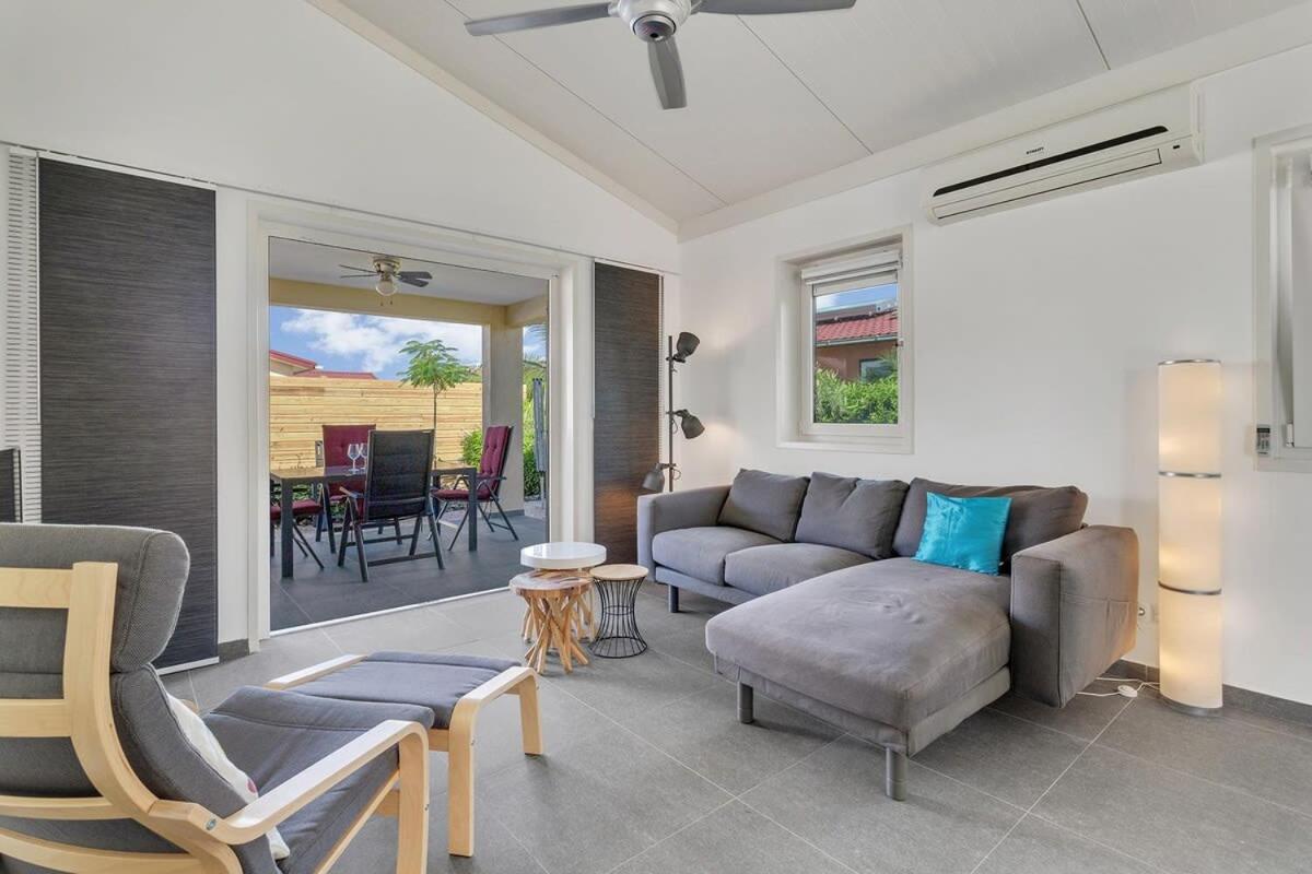 Casa Papaya with Private Pool and Covered Porch